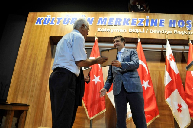 Gürcistan Devlet Başkanı Mikheil Saakaşvili Sakarya, İzmit ve İstanbul'da