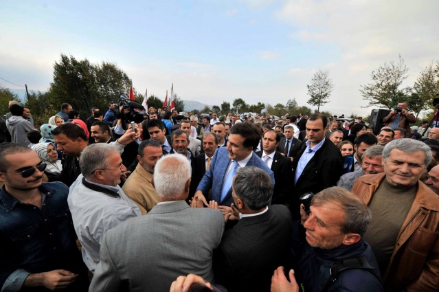 Gürcistan Devlet Başkanı Mikheil Saakaşvili Sakarya, İzmit ve İstanbul'da