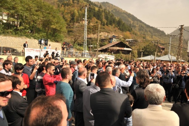 Gürcistan Devlet Başkanı Mikheil Saakaşvili Macahel'de