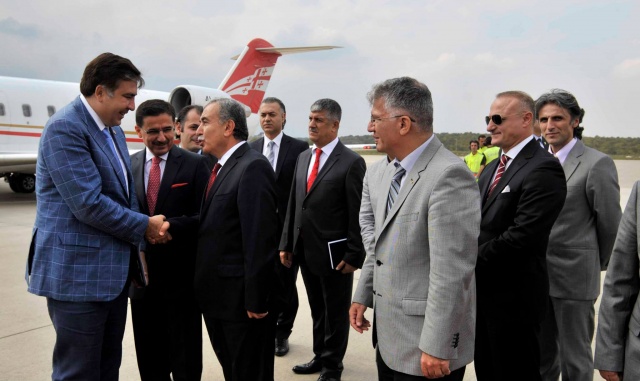 Gürcistan Devlet Başkanı Mikheil Saakaşvili Sakarya, İzmit ve İstanbul'da