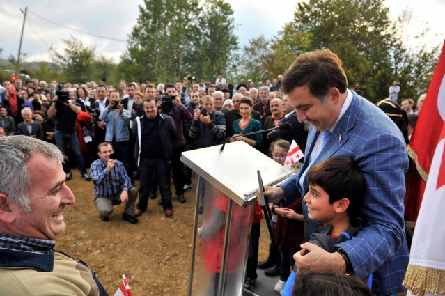 Gürcistan Devlet Başkanı Mikheil Saakaşvili Sakarya, İzmit ve İstanbul'da