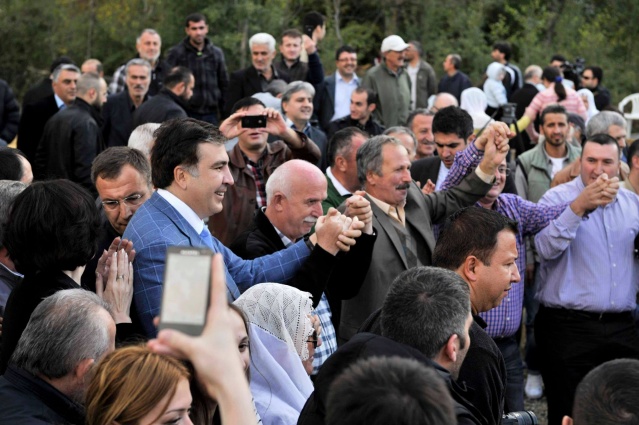 Gürcistan Devlet Başkanı Mikheil Saakaşvili Sakarya, İzmit ve İstanbul'da