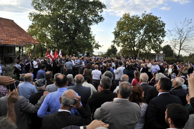 საქართველოს პრეზიდენტი, მიხეილ სააკაშვილი სამსუნსა და ორდუში